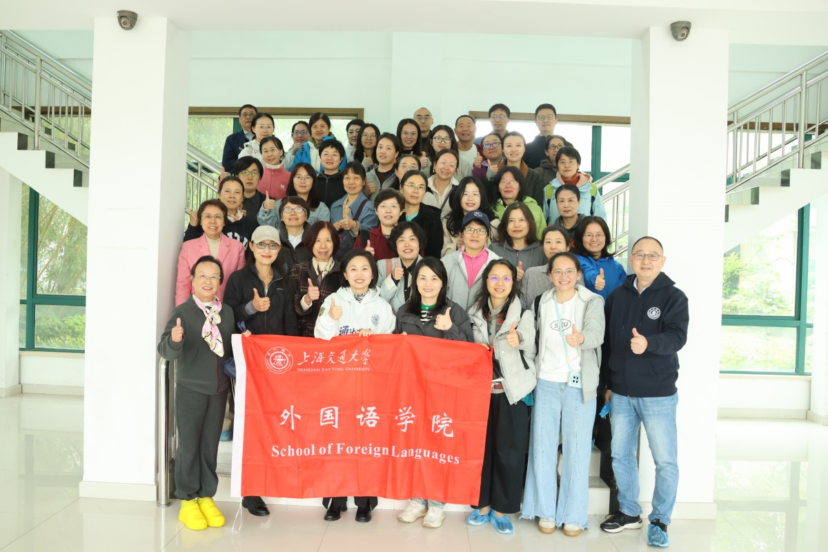 雨润春田，乐享同行——Beat365中文官方网站工会组织教职工赴上海航育种子基地踏青研学